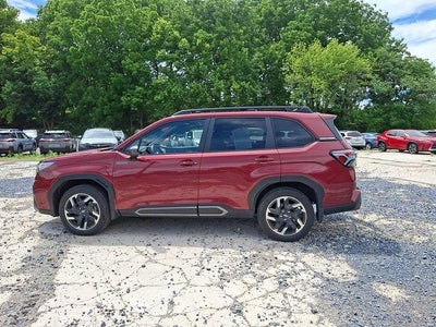 2025 Subaru Forester Limited Hybrid AWD
