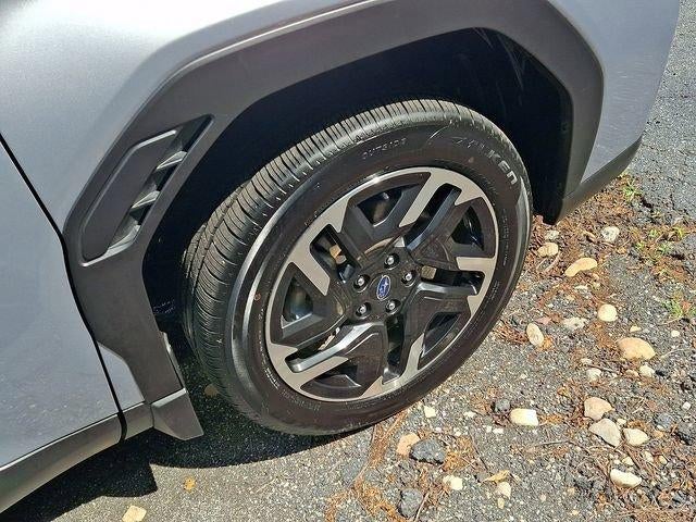 2025 Subaru Forester Limited Hybrid AWD