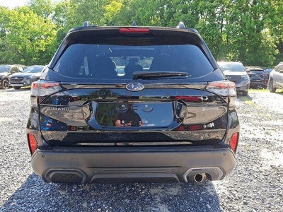 2025 Subaru Forester Limited Hybrid AWD