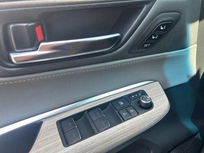 2021 Toyota Venza XLE AWD (SE)