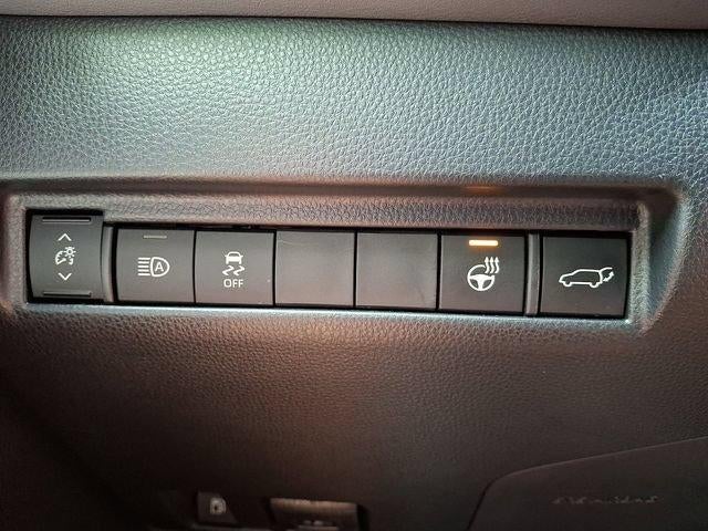 2021 Toyota Venza XLE AWD (SE)