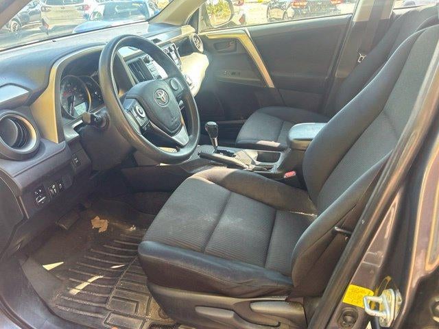 2015 Toyota RAV4 AWD 4dr LE (Natl)