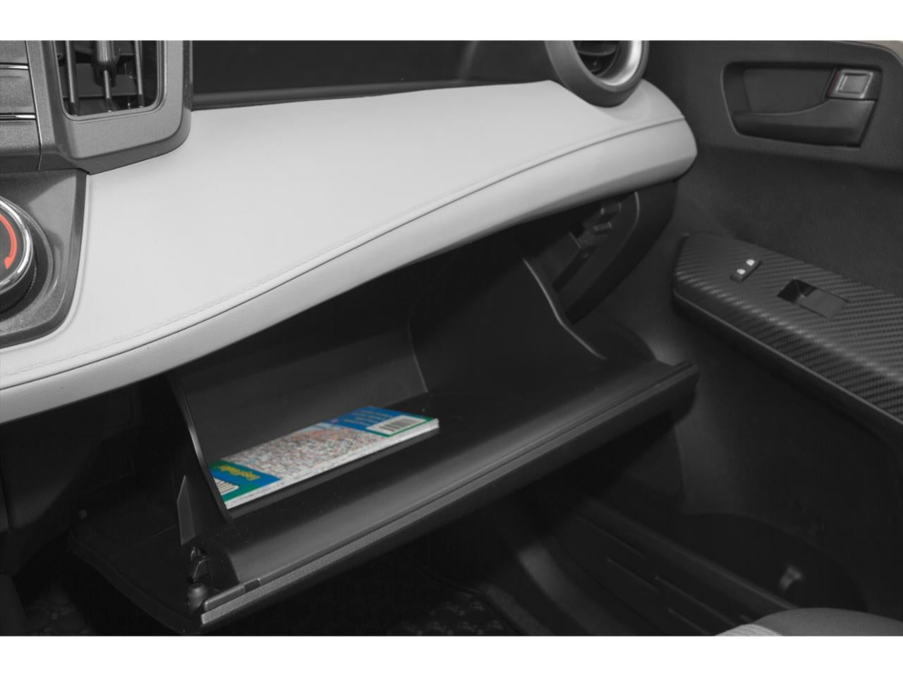 2015 Toyota RAV4 AWD 4dr LE (Natl)