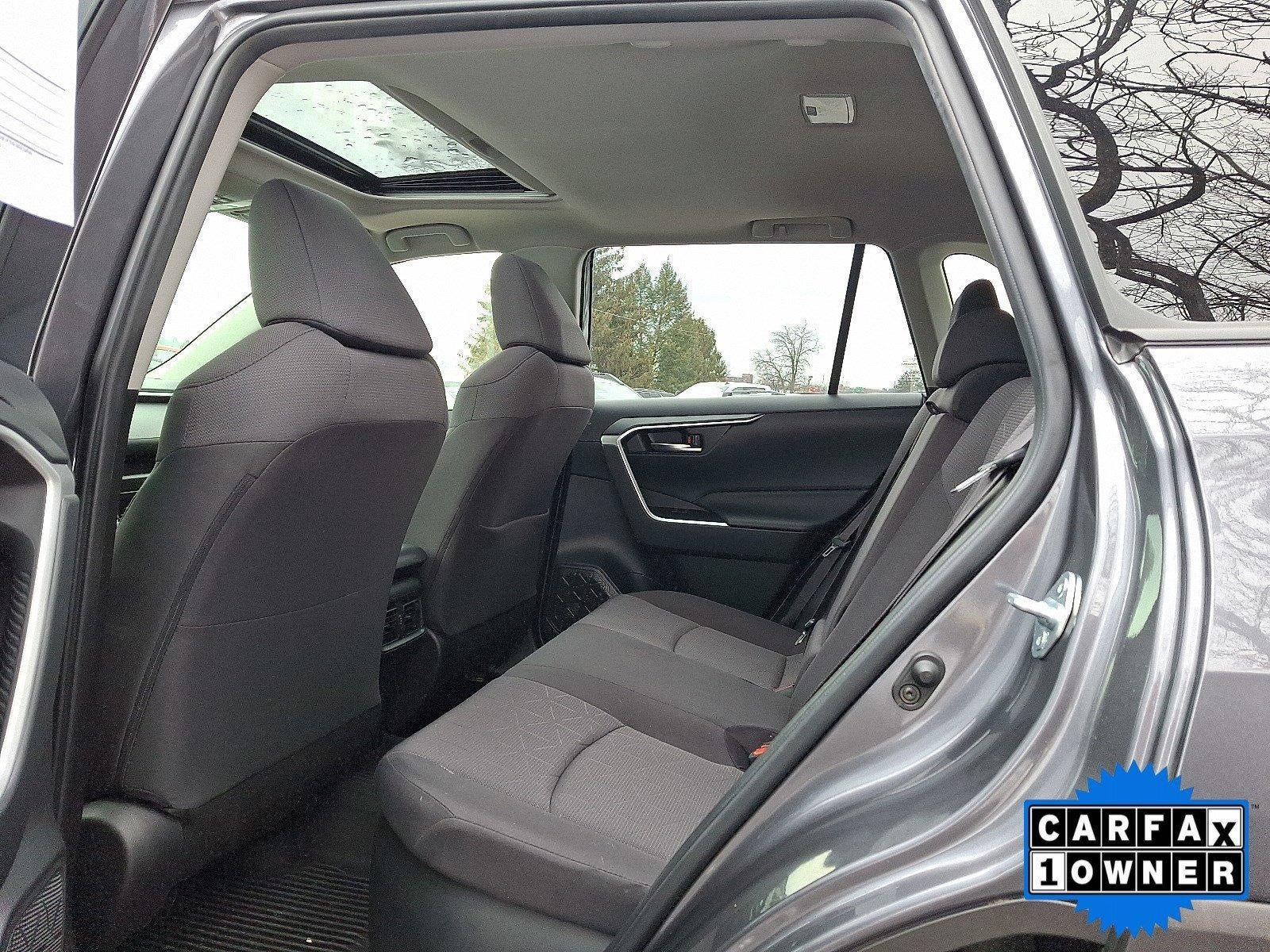 2021 Toyota RAV4 Hybrid XLE AWD (Natl)