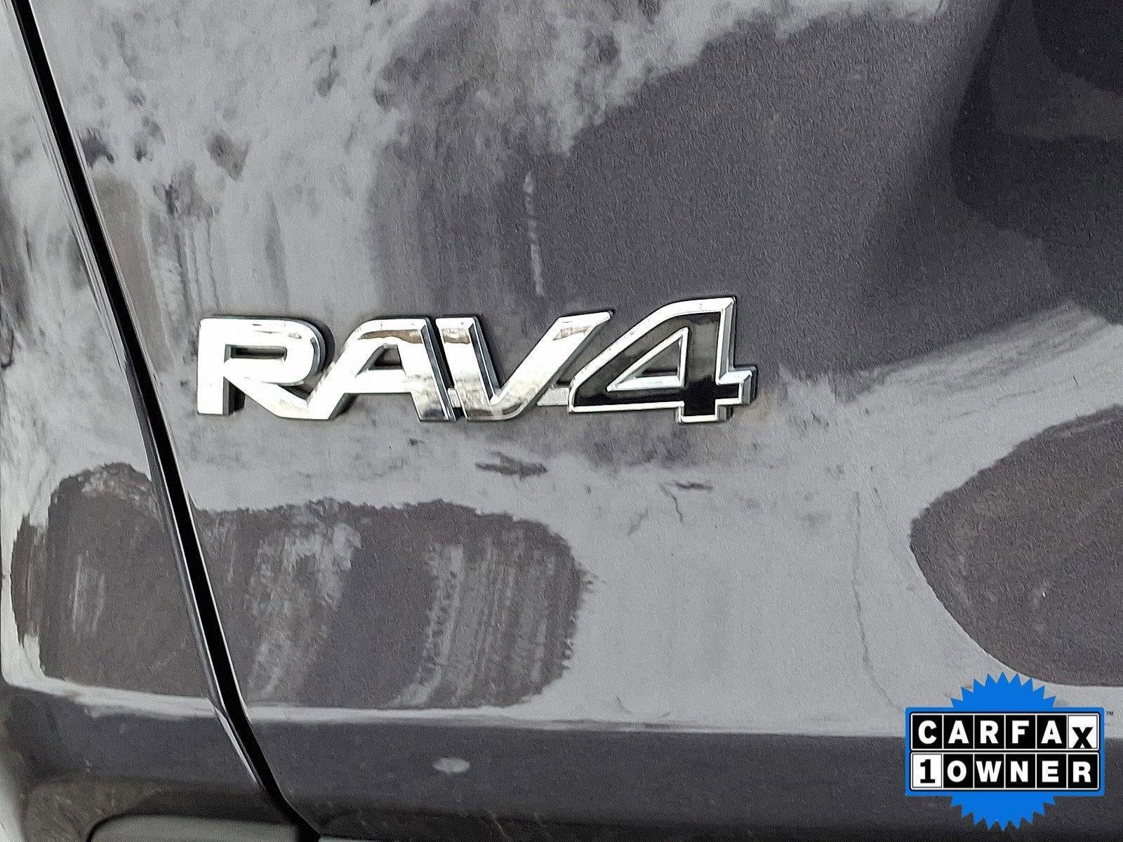 2021 Toyota RAV4 Hybrid XLE AWD (Natl)