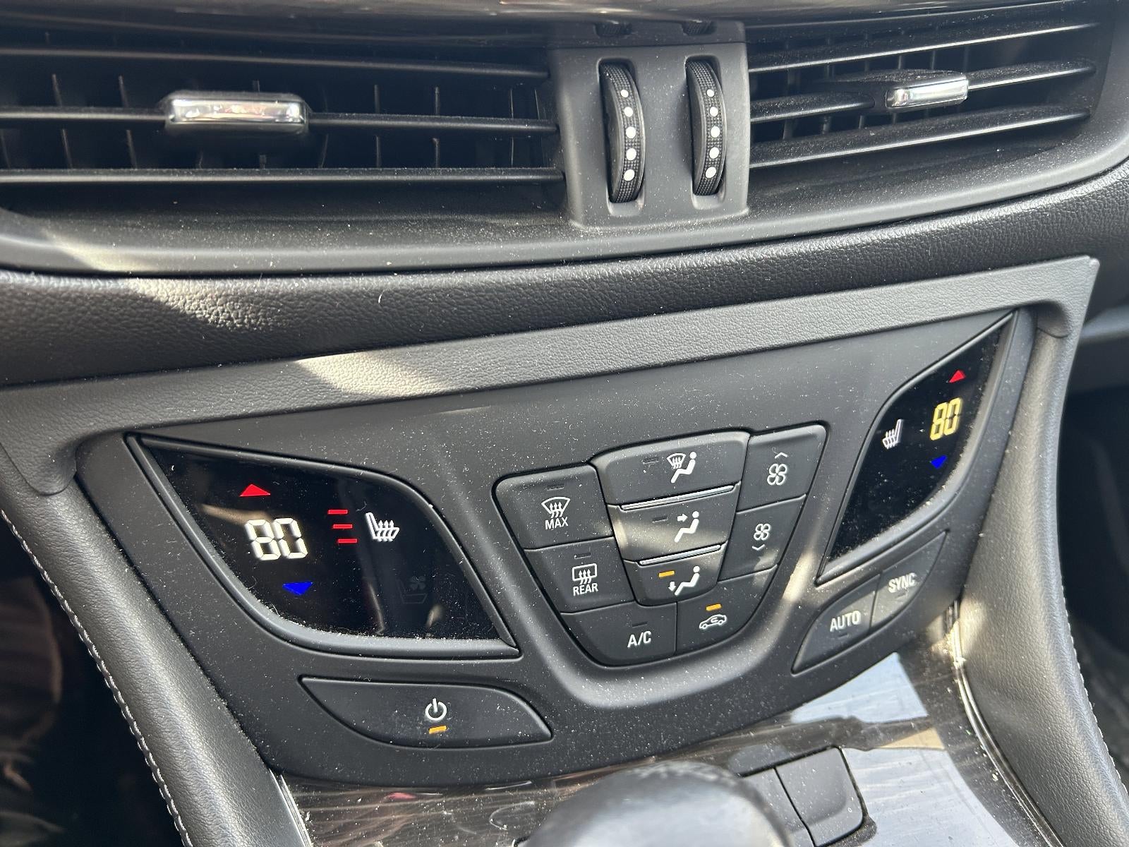 2020 Buick Envision AWD 4dr Essence