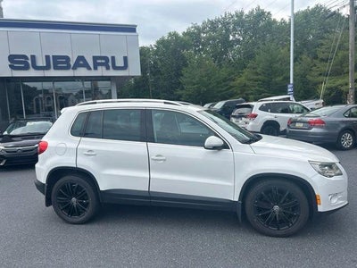 2011 Volkswagen Tiguan 4WD 4dr SEL 4Motion