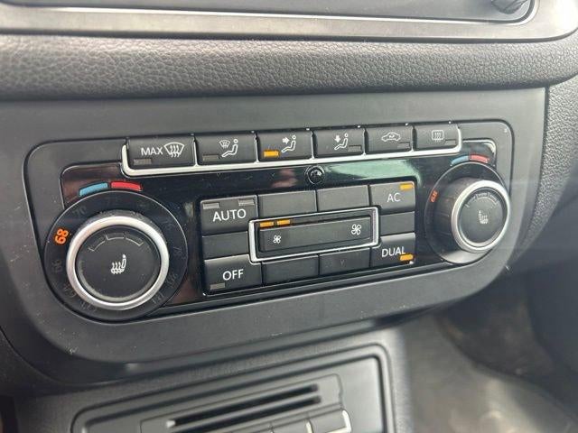 2011 Volkswagen Tiguan 4WD 4dr SEL 4Motion
