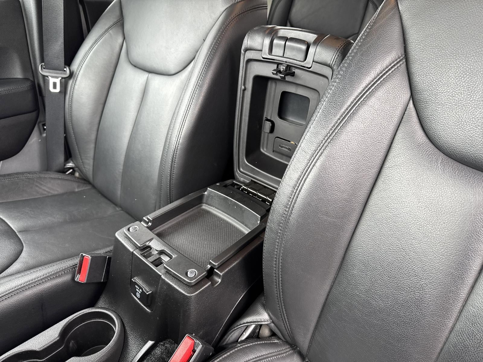 2015 Jeep Wrangler Unlimited 4WD 4dr Altitude