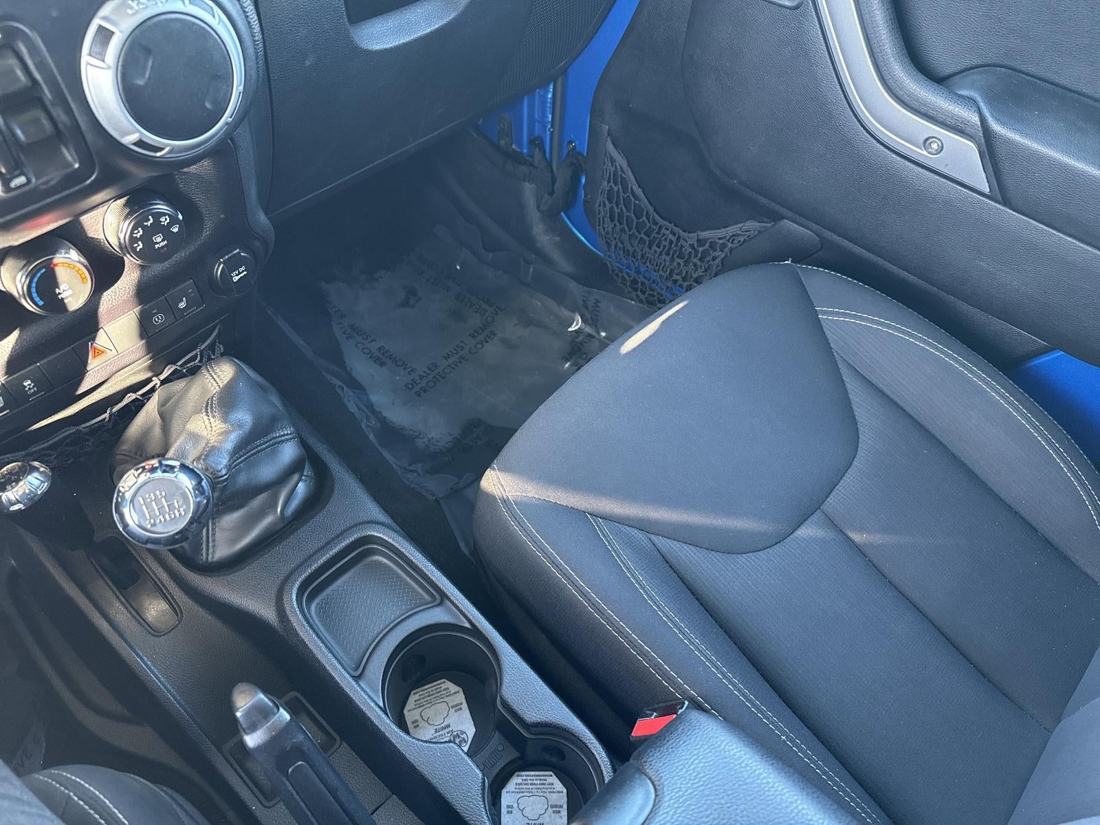 2015 Jeep Wrangler Unlimited 4WD 4dr Sahara