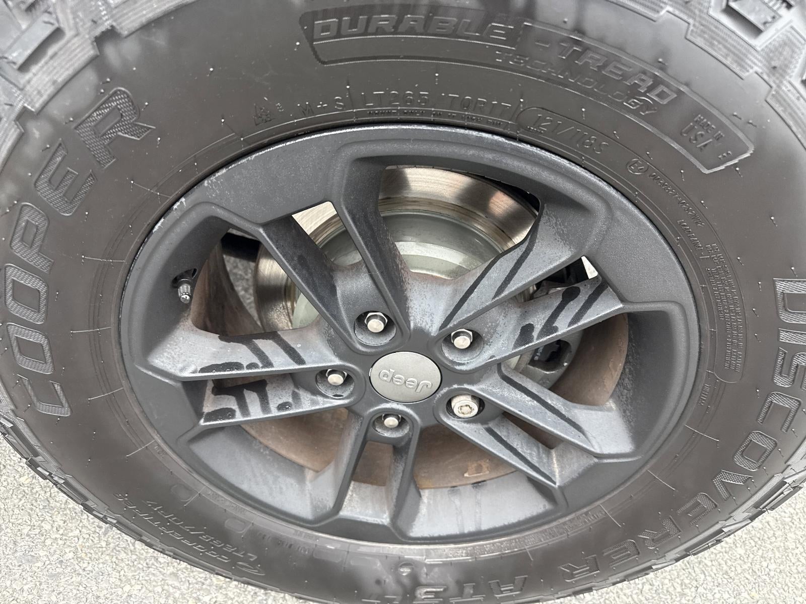 2017 Jeep Wrangler Unlimited Winter 4x4 *Ltd Avail*