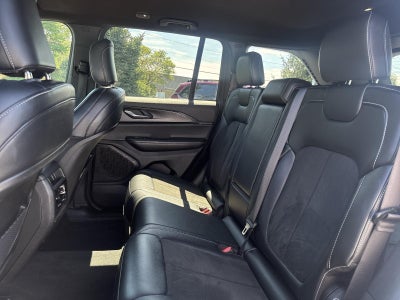 2025 Jeep Grand Cherokee Altitude 4x4