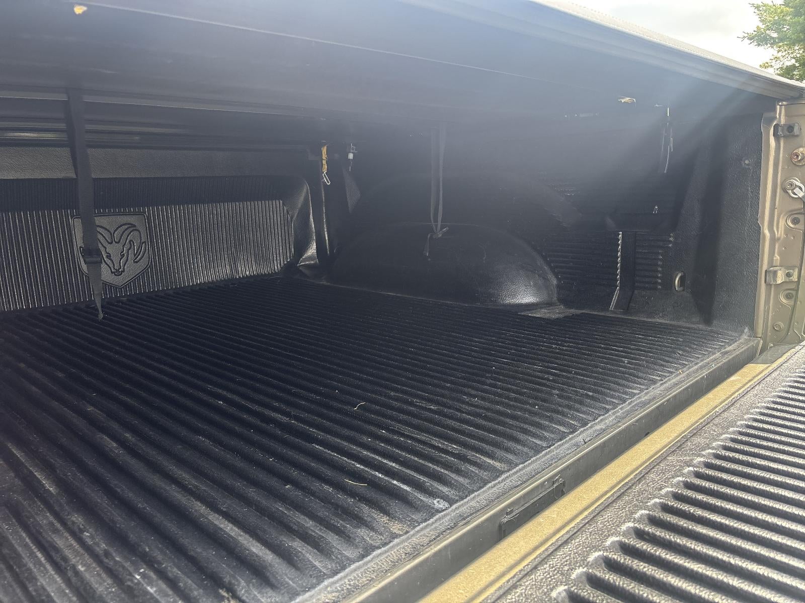 2014 RAM 1500 4WD Crew Cab 5.7 Ft Box Tradesman