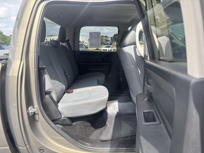 2014 RAM 1500 4WD Crew Cab 5.7 Ft Box Tradesman
