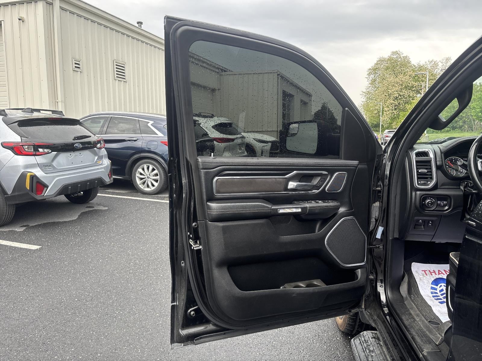 2023 RAM 1500 Laramie 4x4 Crew Cab 5'7" Box
