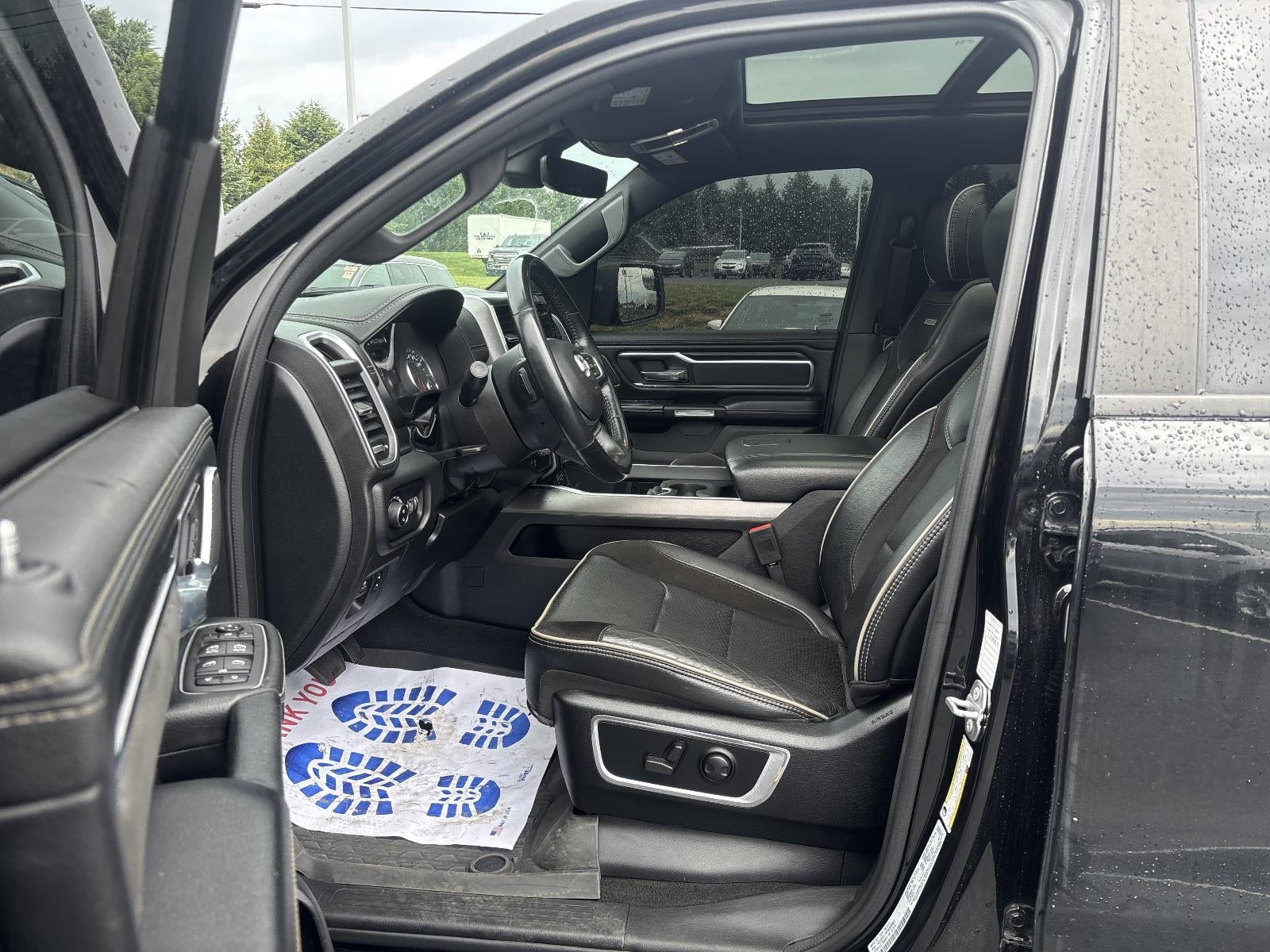 2023 RAM 1500 Laramie 4x4 Crew Cab 5'7" Box