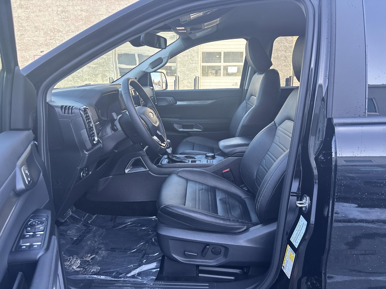 2025 Ford Ranger LARIAT 4WD SuperCrew 5' Box