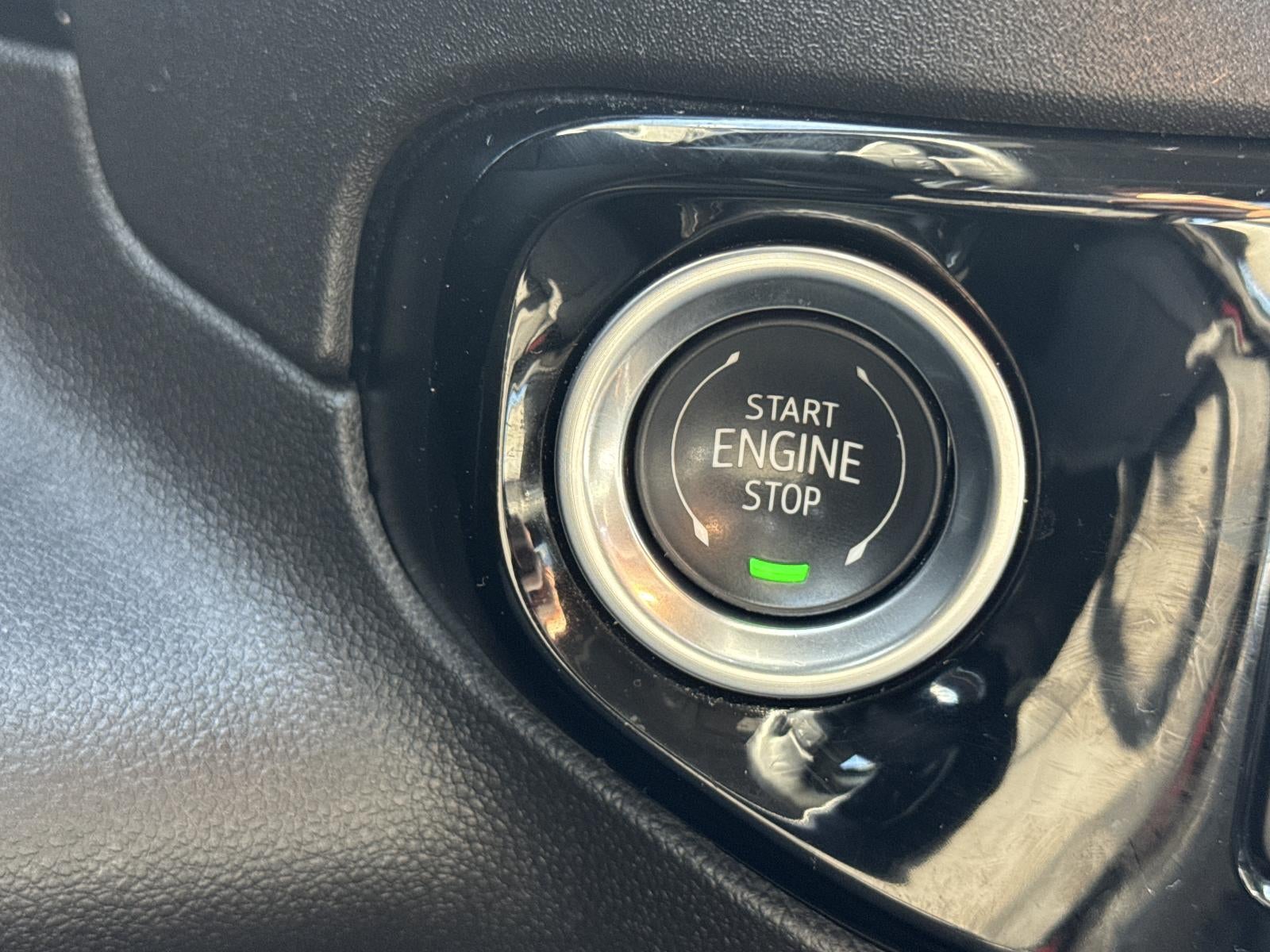 2025 GMC Sierra 1500 Crew Cab Short Box 4-Wheel Drive Elevation 3SB