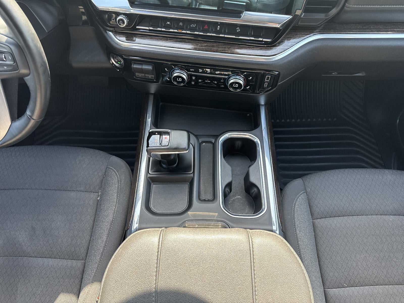 2025 GMC Sierra 1500 Crew Cab Short Box 4-Wheel Drive Elevation 3SB