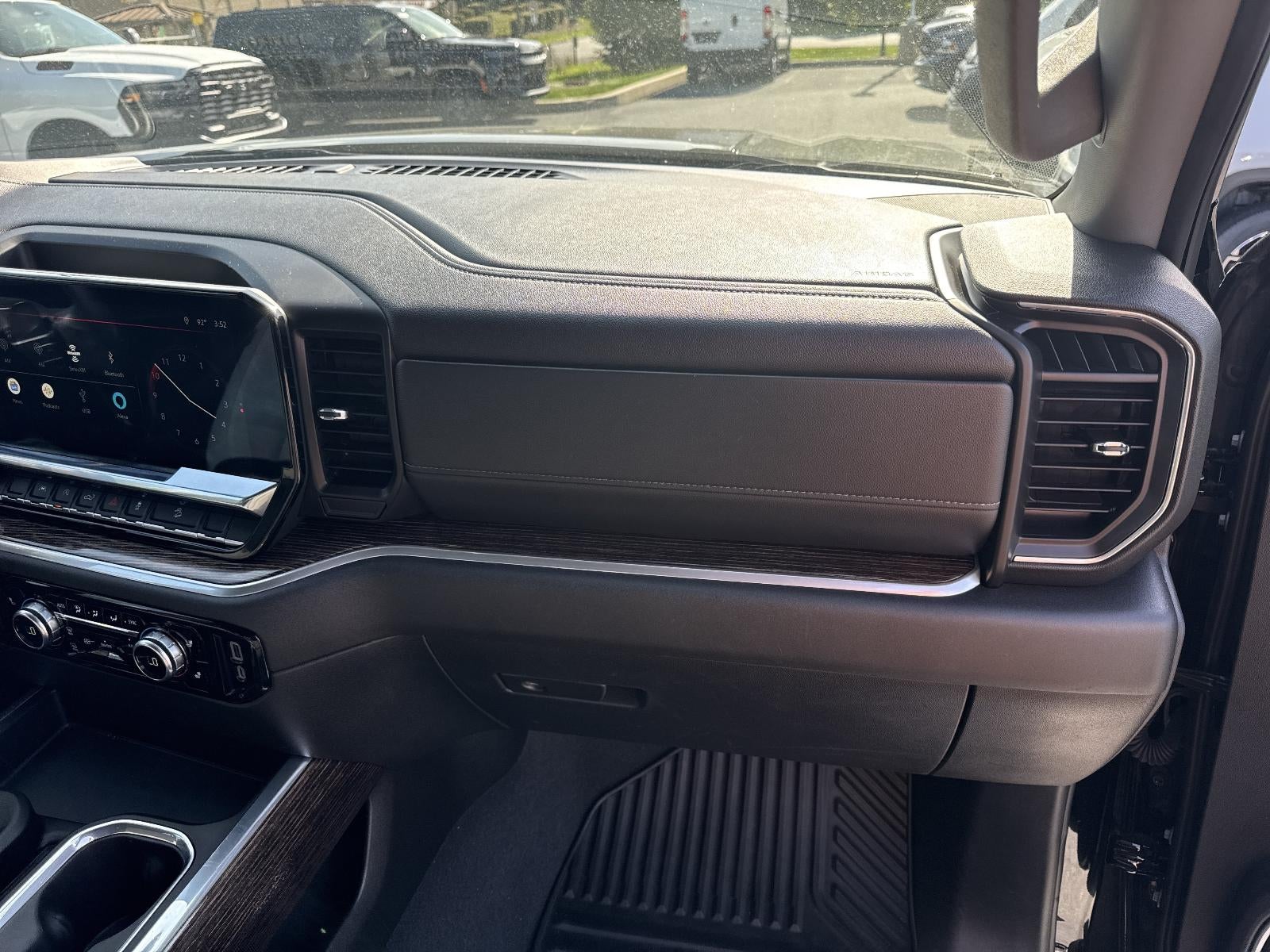 2025 GMC Sierra 1500 Crew Cab Short Box 4-Wheel Drive Elevation 3SB