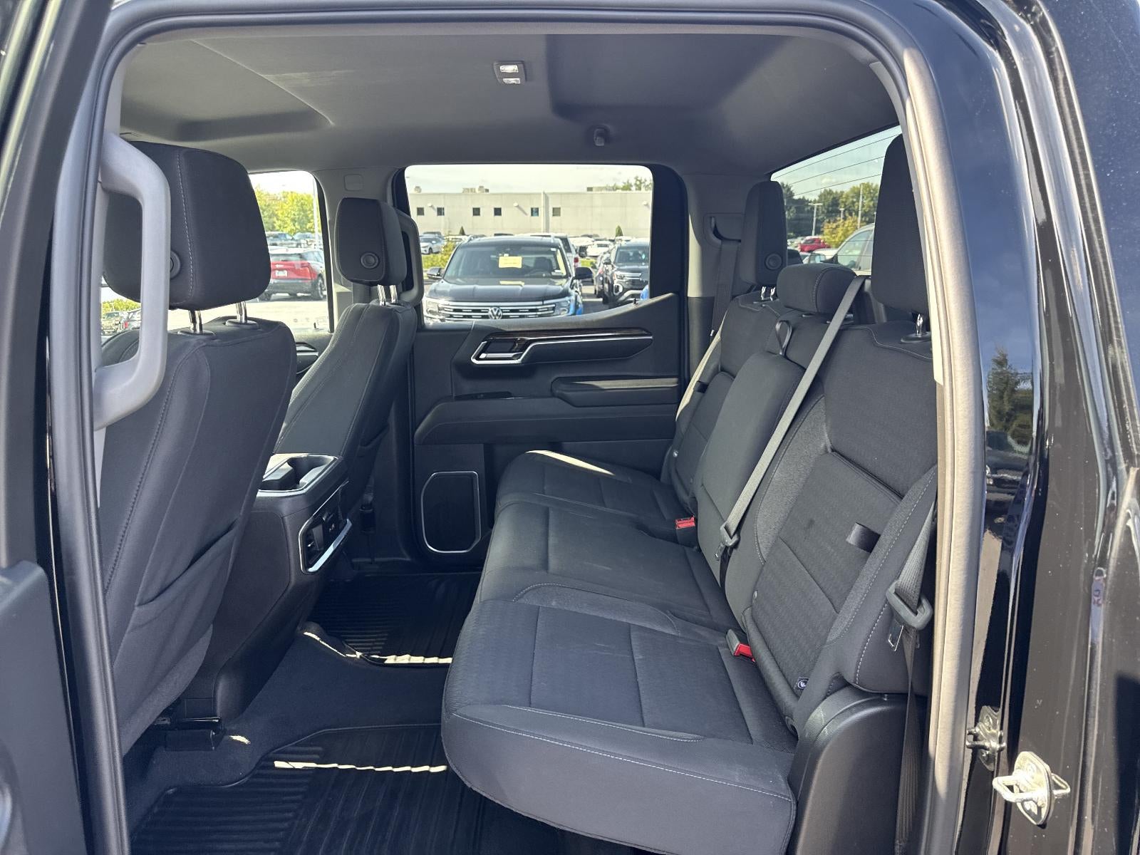 2025 GMC Sierra 1500 Crew Cab Short Box 4-Wheel Drive Elevation 3SB