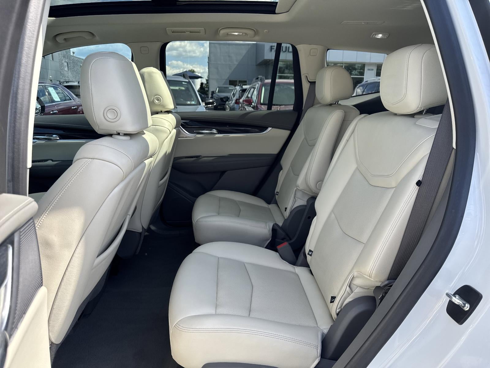 2022 Cadillac XT6 AWD 4dr Premium Luxury