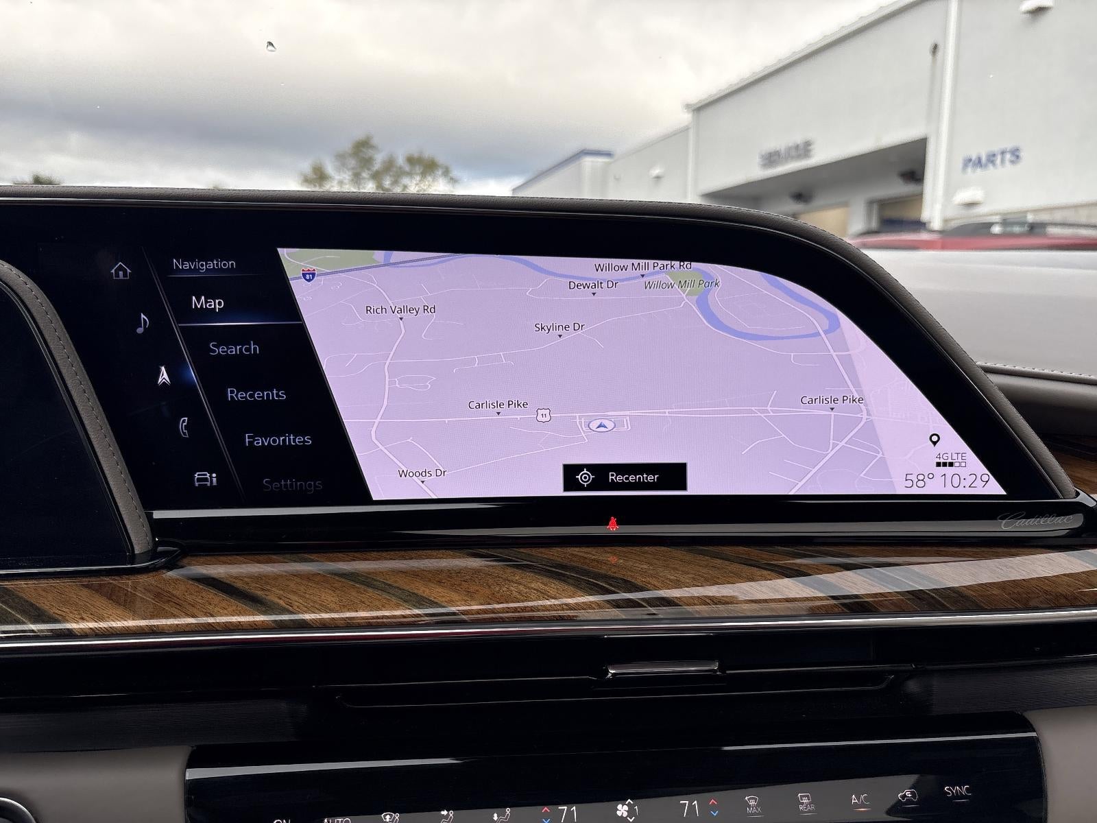 2023 Cadillac Escalade 4WD Sport Platinum