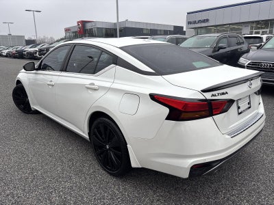 2022 Nissan Altima 2.5 SR AWD Sedan