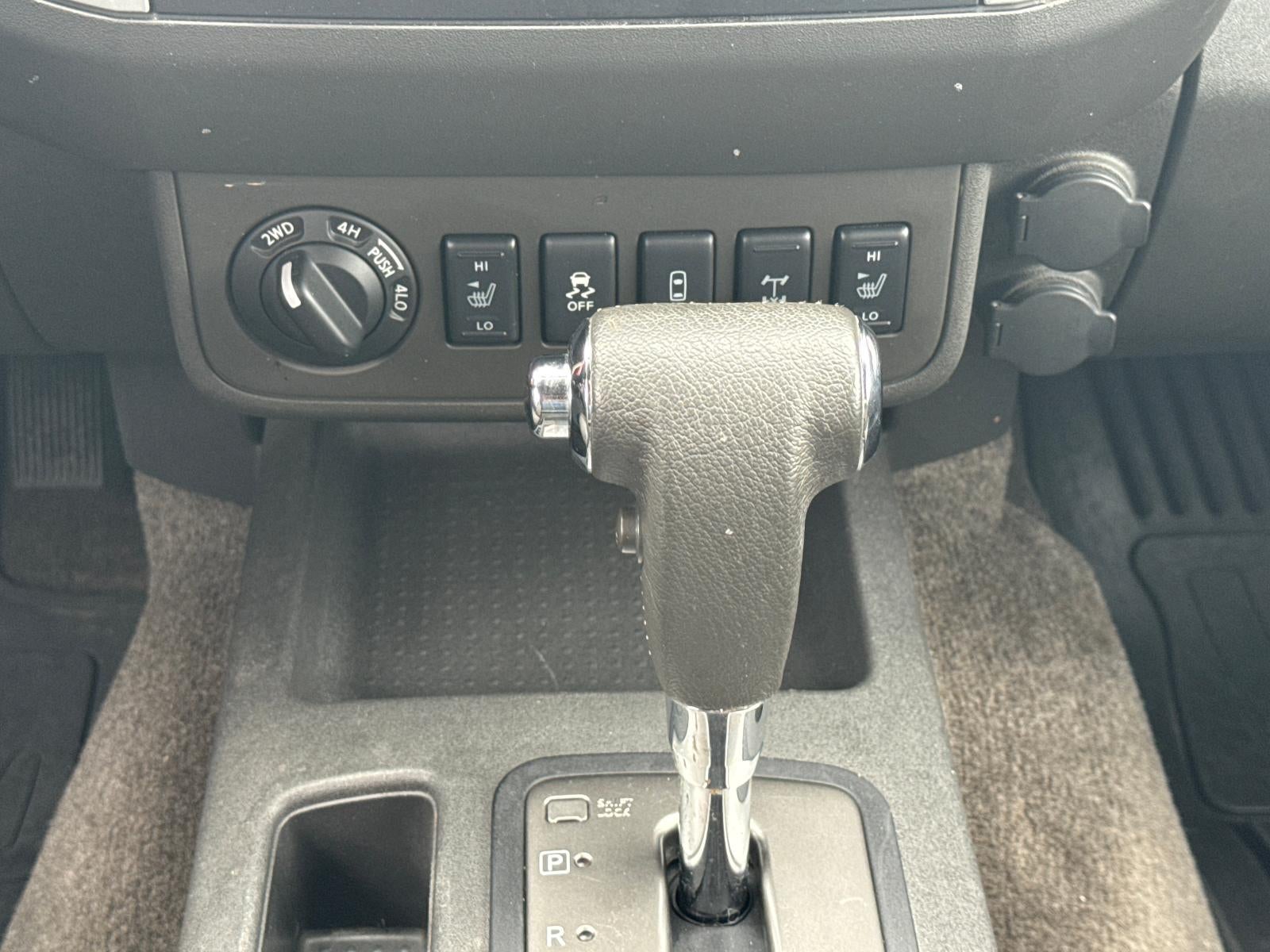2015 Nissan Frontier 4WD King Cab Auto PRO-4X
