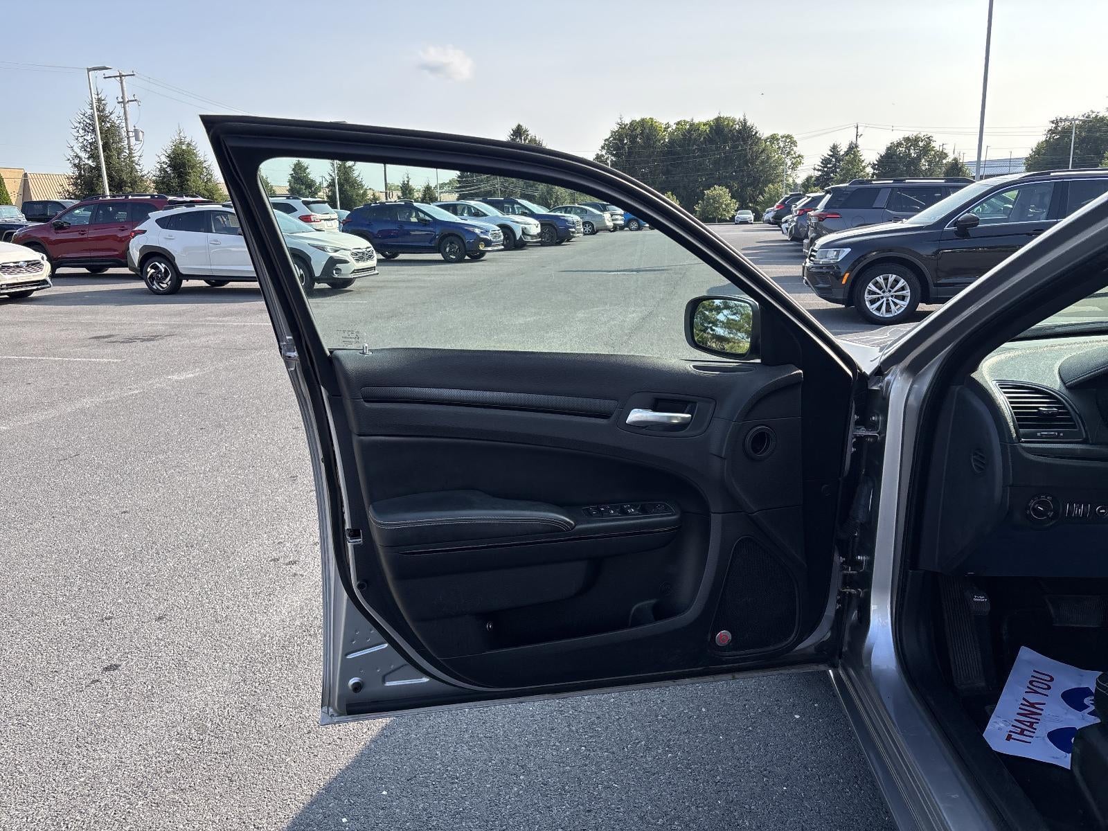 2016 Chrysler 300 4dr Sdn 300S AWD