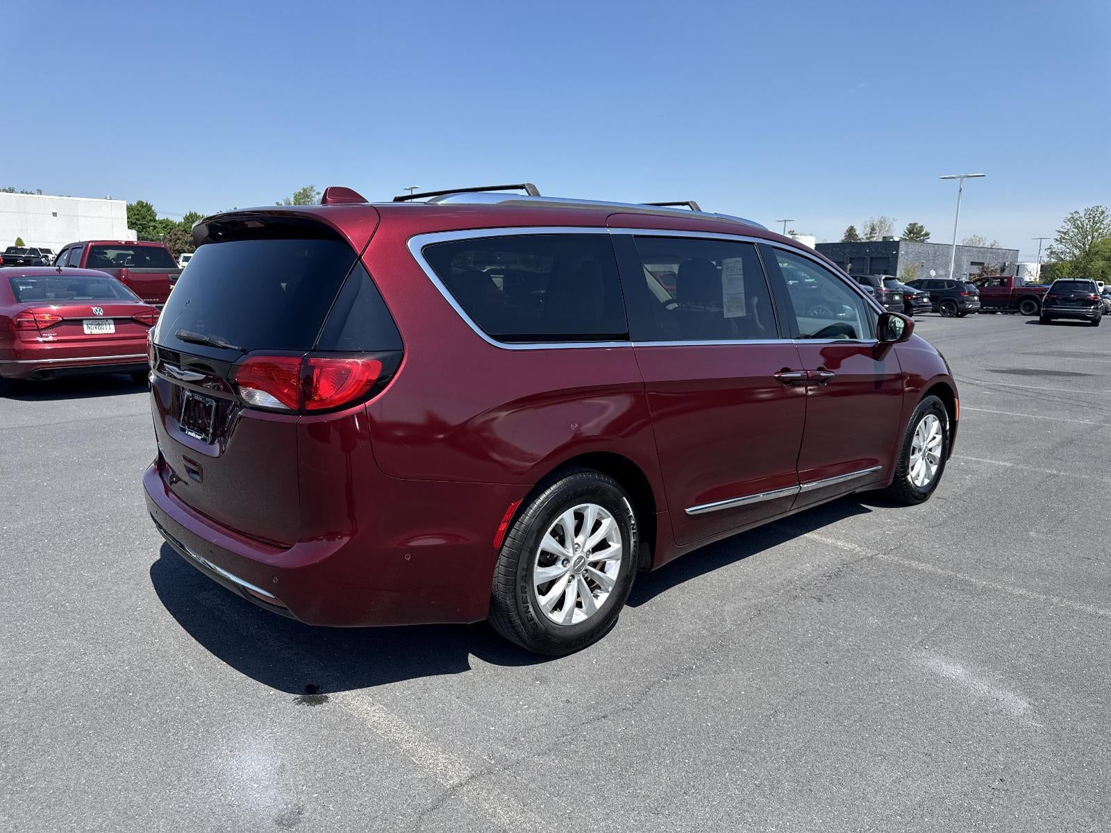 2018 Chrysler Pacifica Touring L FWD