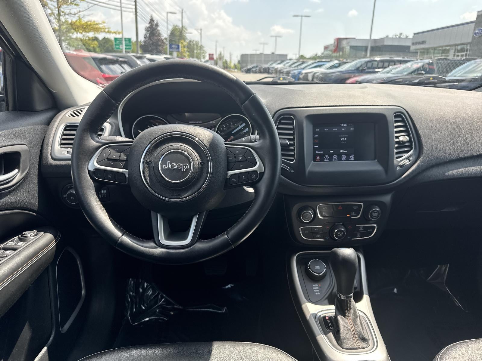 2020 Jeep Compass Latitude w/Sun/Safety Pkg 4x4