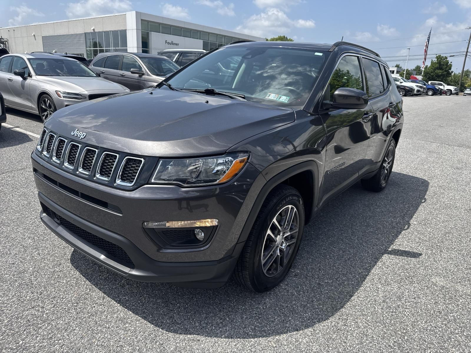 2020 Jeep Compass Latitude w/Sun/Safety Pkg 4x4
