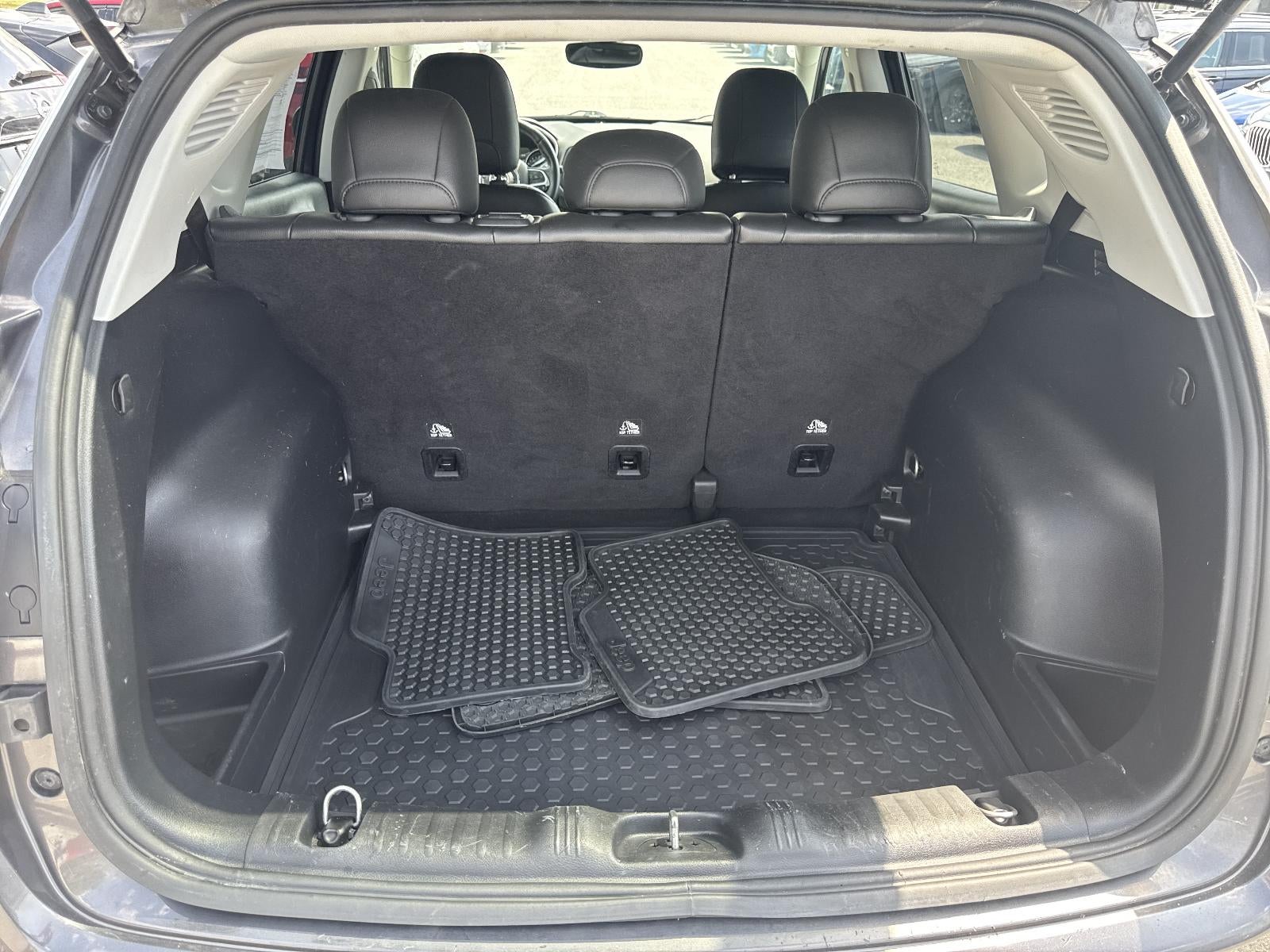 2020 Jeep Compass Latitude w/Sun/Safety Pkg 4x4