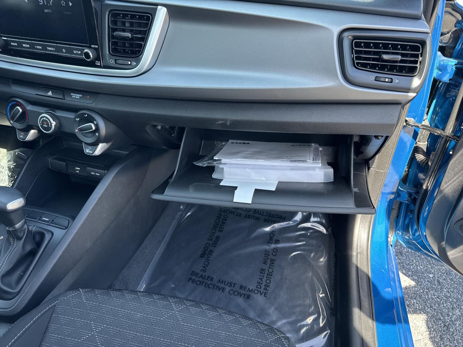 2022 Kia Rio S IVT