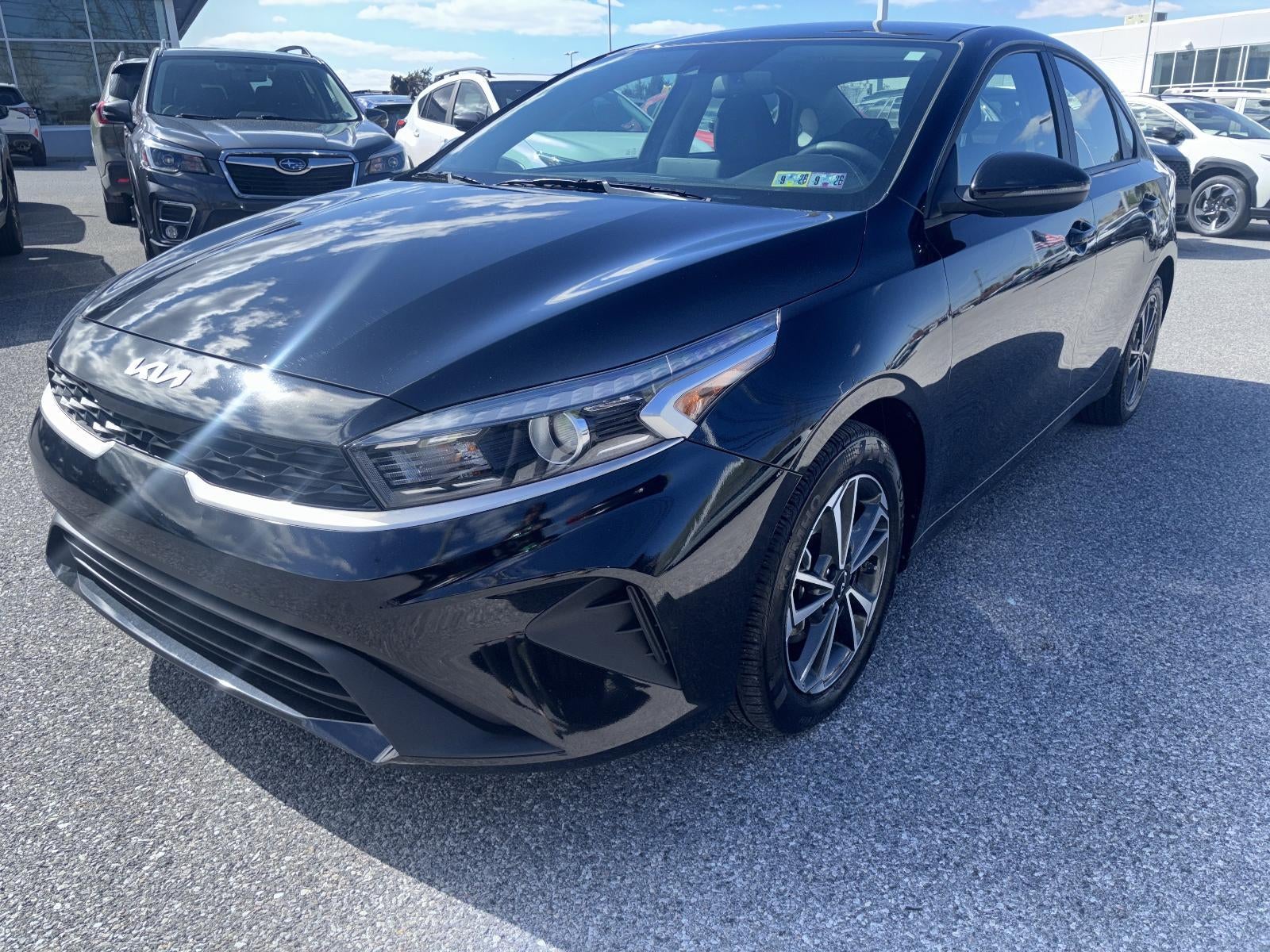 2024 Kia Forte LXS IVT