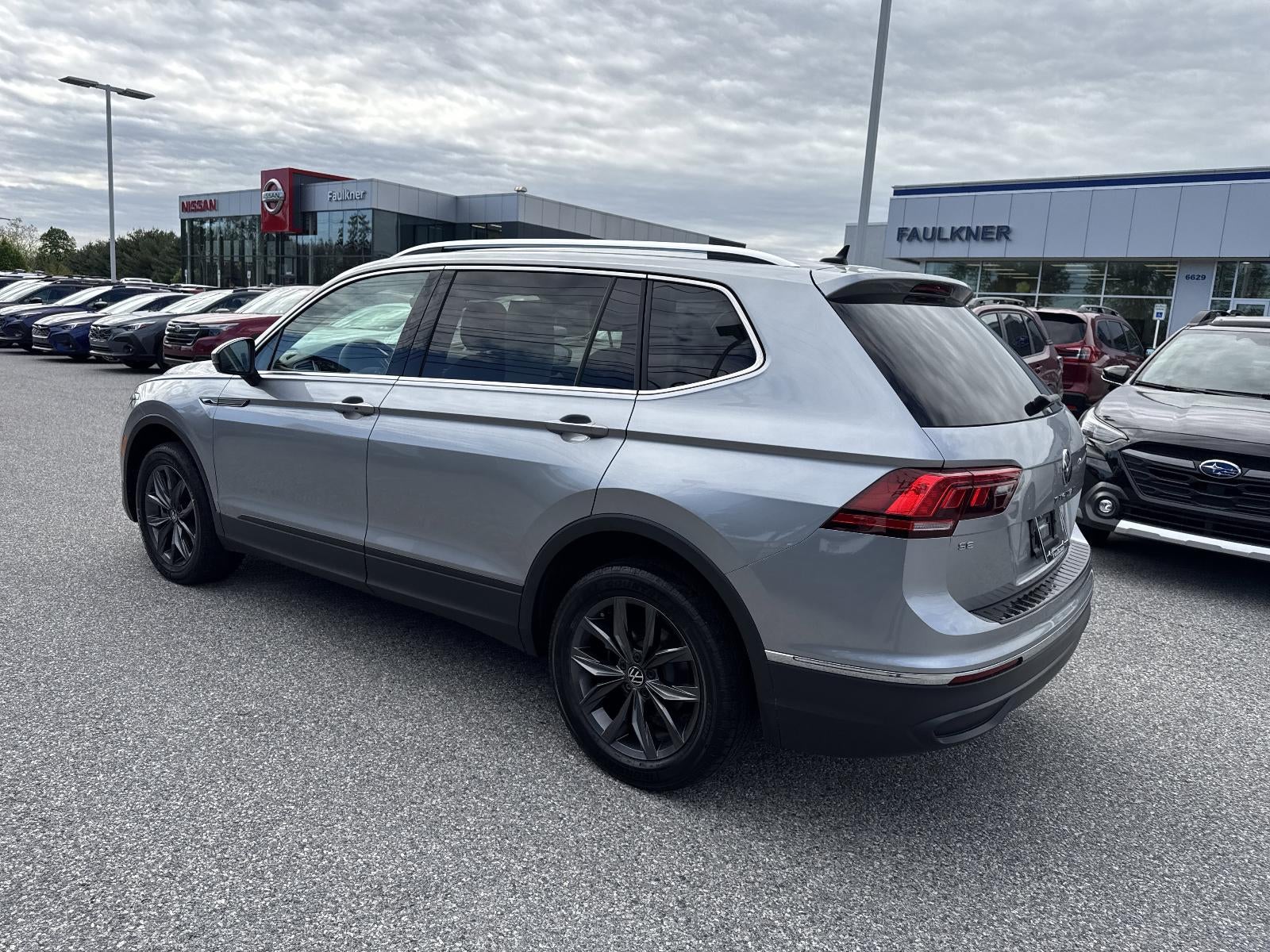 2023 Volkswagen Tiguan 2.0T SE FWD