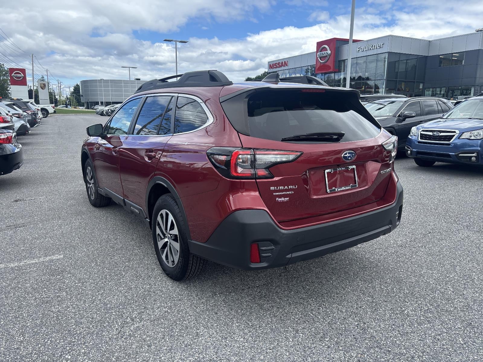 2022 Subaru Outback Premium CVT