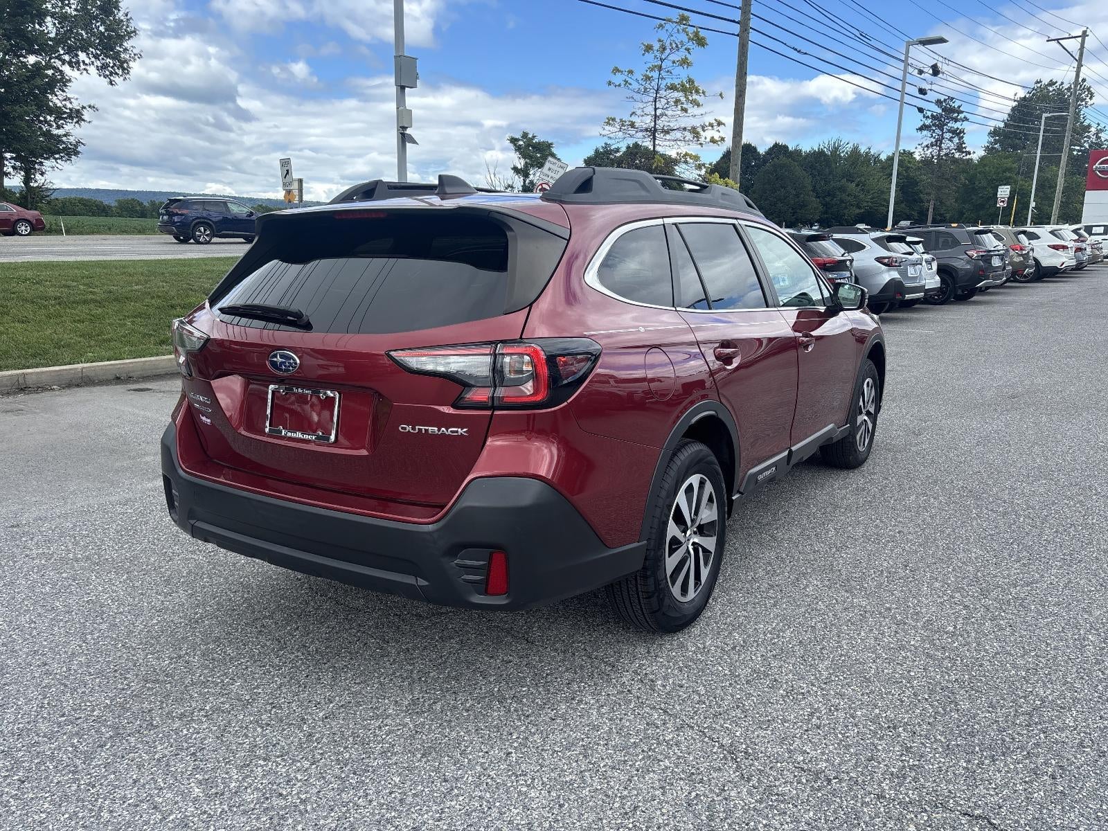 2022 Subaru Outback Premium CVT
