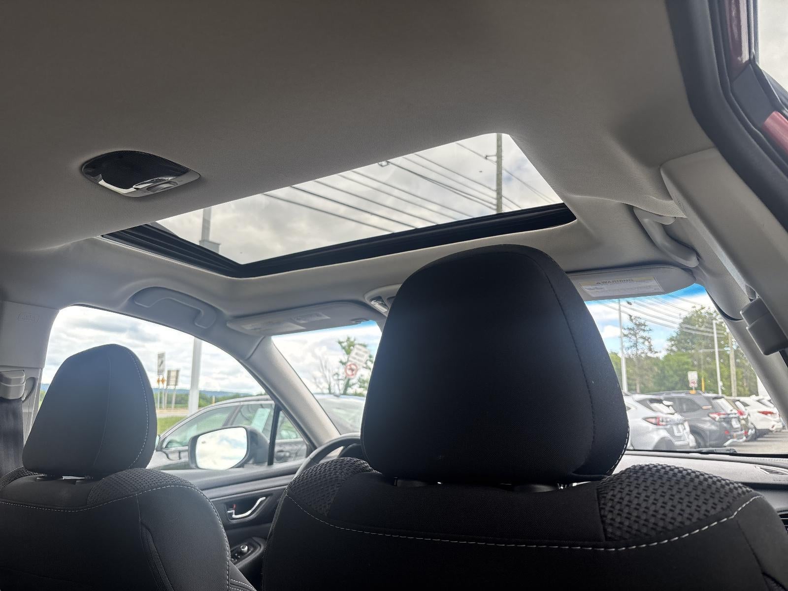 2022 Subaru Outback Premium CVT