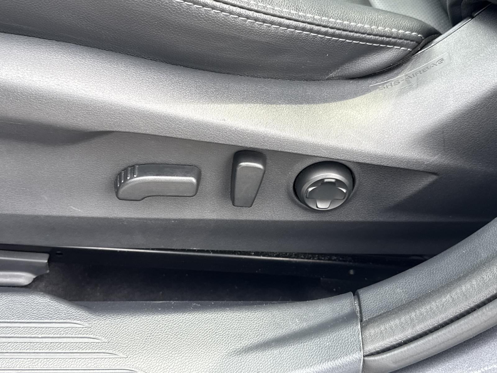 2023 Subaru Outback Touring CVT