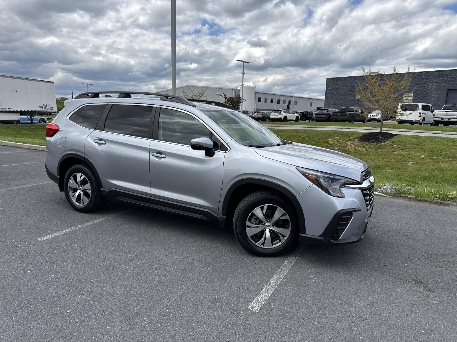 2023 Subaru Ascent Premium 8-Passenger