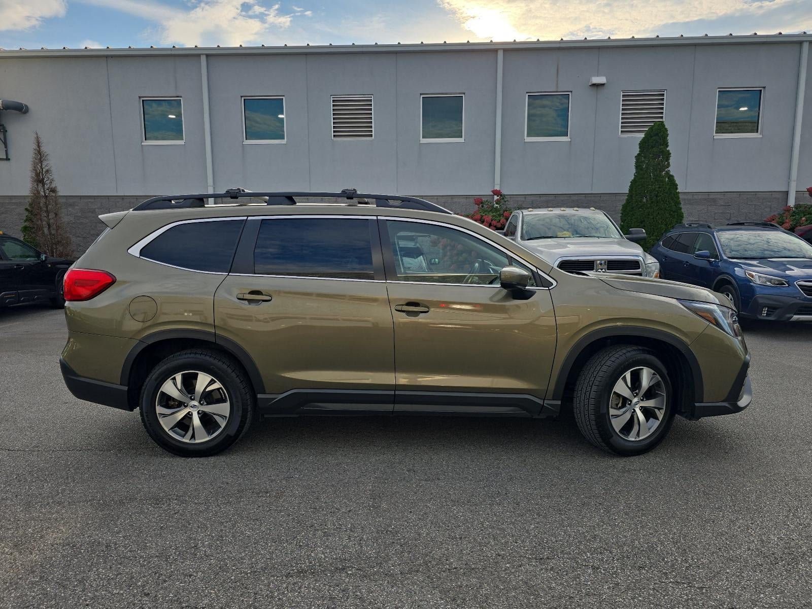 2024 Subaru Ascent Premium 7-Passenger