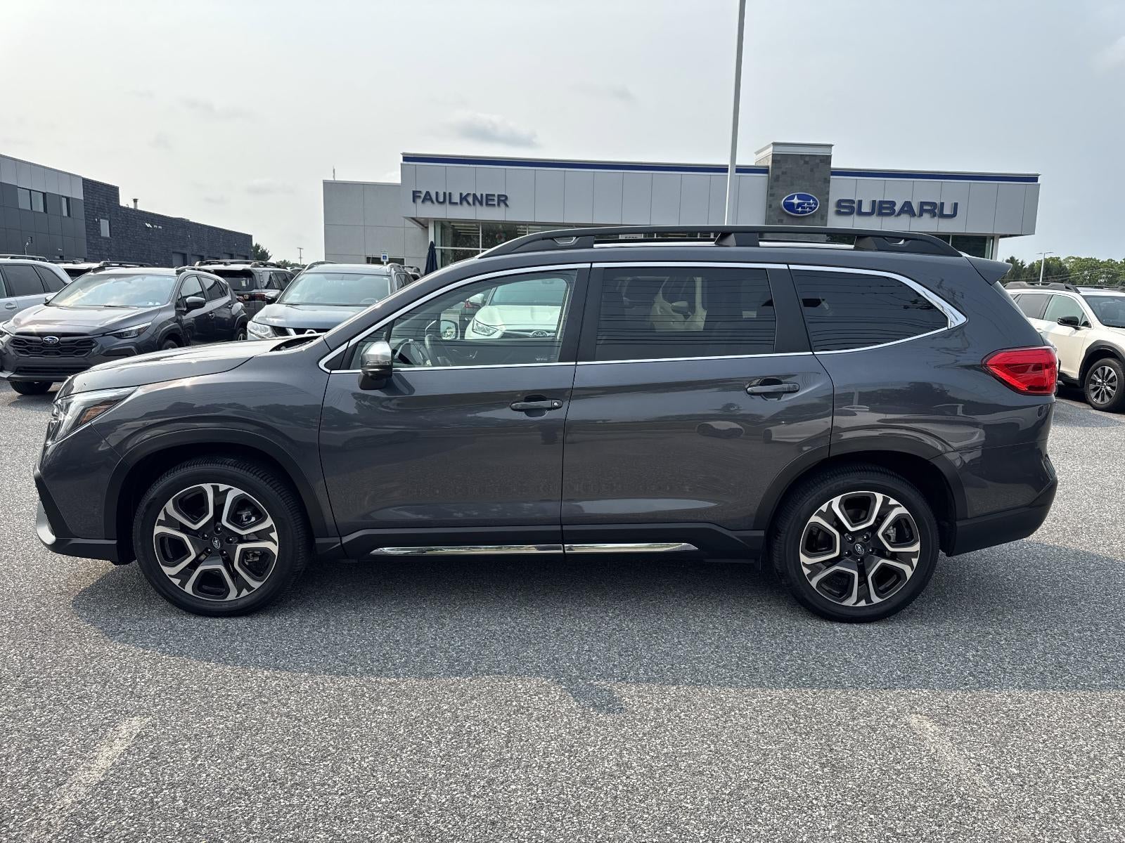 2023 Subaru Ascent Limited 8-Passenger