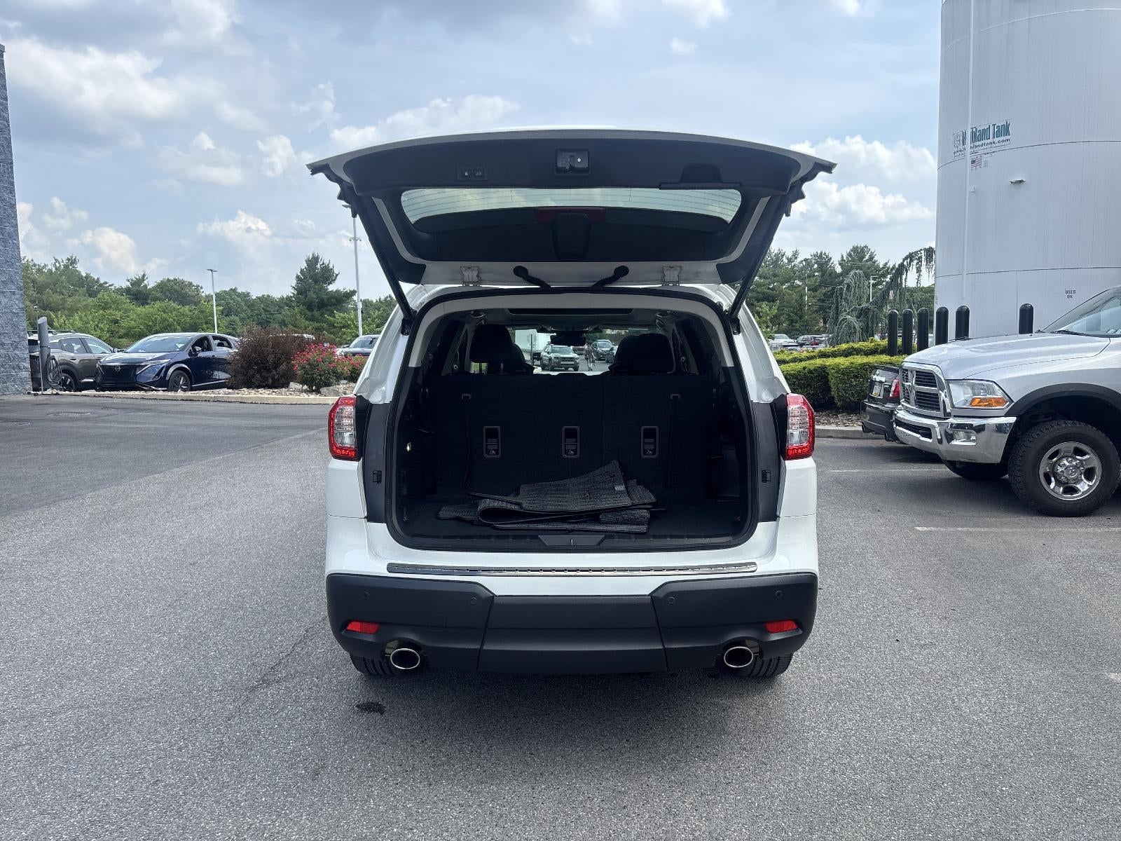 2025 Subaru Ascent Onyx Edition Touring 7-Passenger