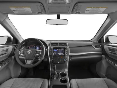 2017 Toyota Camry SE Auto (SE)