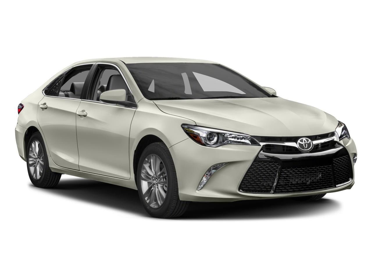 2017 Toyota Camry SE Auto (SE)