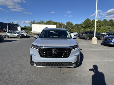 2025 Honda Pilot Touring AWD