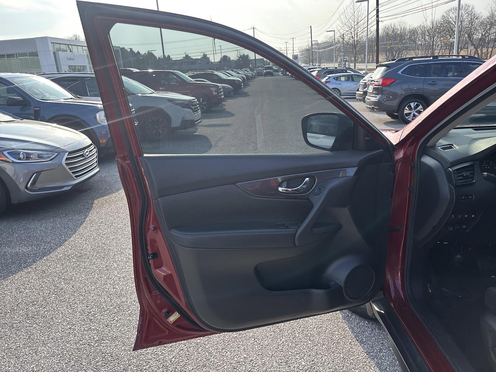 2020 Nissan Rogue AWD SV