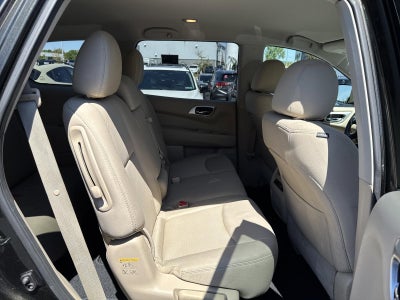 2017 Nissan Pathfinder 4x4 SV
